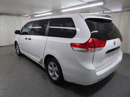 2013 Toyota Sienna SE