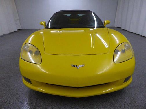 2005 Chevrolet Corvette Base