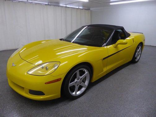 2005 Chevrolet Corvette Base