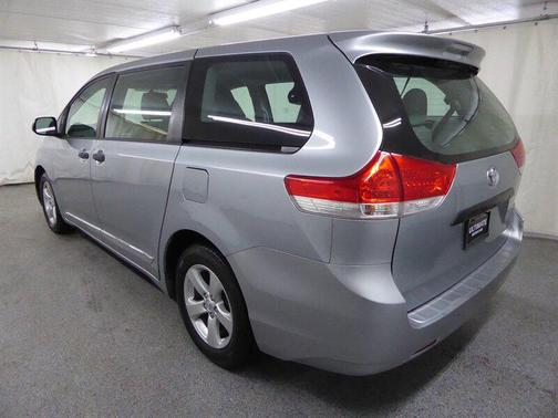 2014 Toyota Sienna L