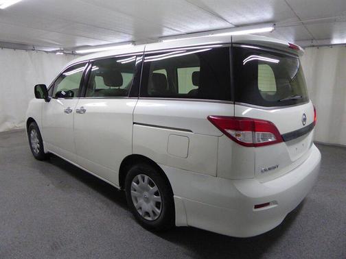2015 Nissan Quest S