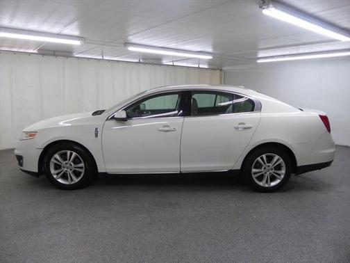 2009 Lincoln MKS Base