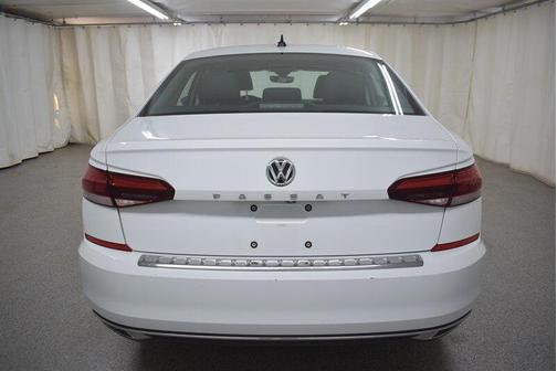 2021 Volkswagen Passat 2.0T SE