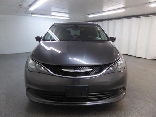 2017 Chrysler Pacifica LX