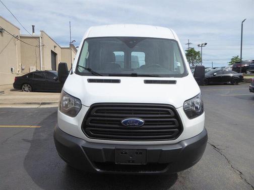 Oxford White 2018 Ford Transit-250 Base