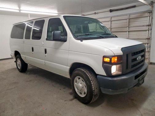 2012 Ford E350 Super Duty XL