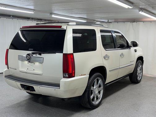 2007 Cadillac Escalade Base