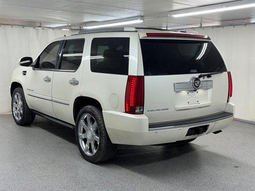 2007 Cadillac Escalade Base