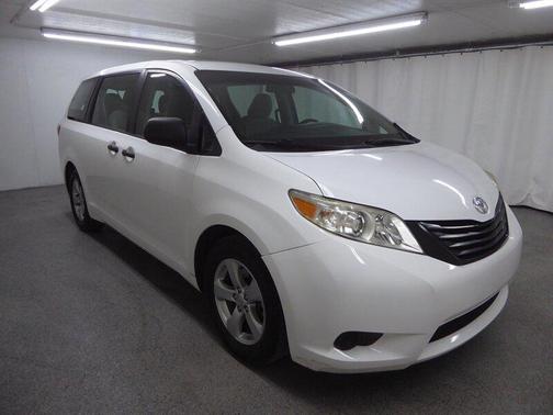 2017 Toyota Sienna SE