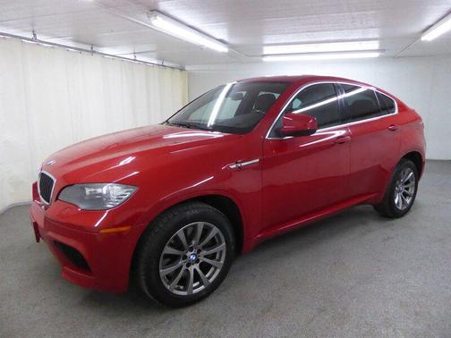 2010 BMW X6 M 