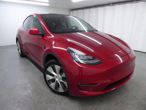 2021 Tesla Model Y Standard Range Rear-Wheel Drive