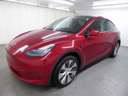 2021 Tesla Model Y Standard Range Rear-Wheel Drive