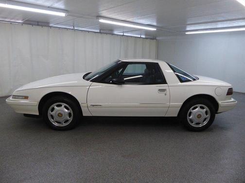 1991 Buick Reatta 