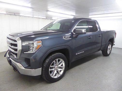 Pacific Blue Metallic 2019 GMC Sierra 1500 SLE
