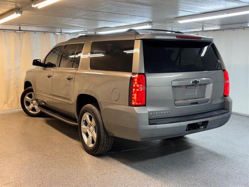2018 Chevrolet Suburban LS