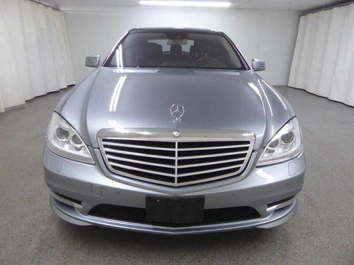 Black 2013 Mercedes-Benz S-Class 4MATIC