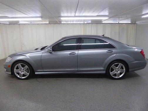 Black 2013 Mercedes-Benz S-Class 4MATIC