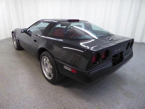 1990 Chevrolet Corvette Base