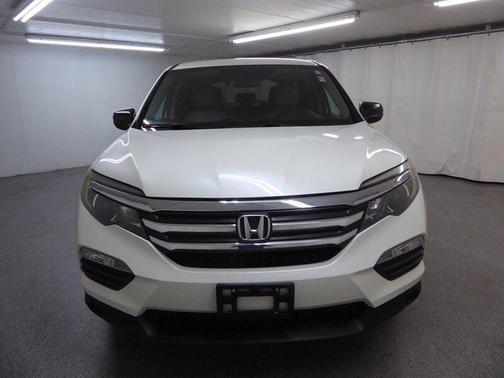 2016 Honda Pilot LX
