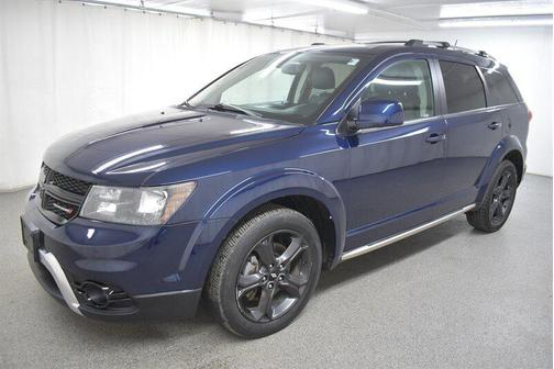 Contusion Blue Pearlcoat 2019 Dodge Journey Crossroad