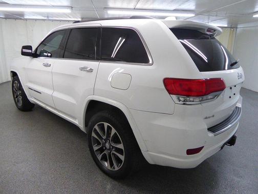 2017 Jeep Grand Cherokee Overland
