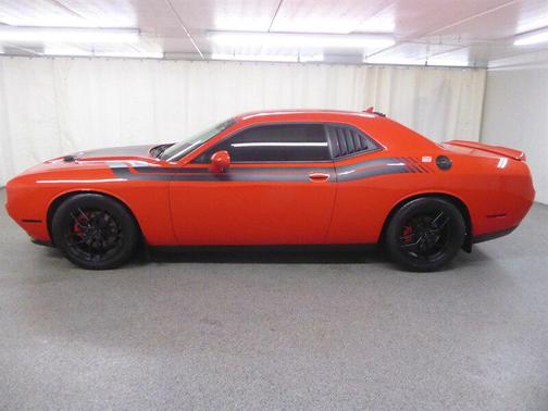 Go Mango 2018 Dodge Challenger GT