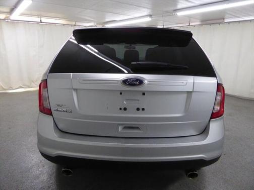 2011 Ford Edge SE