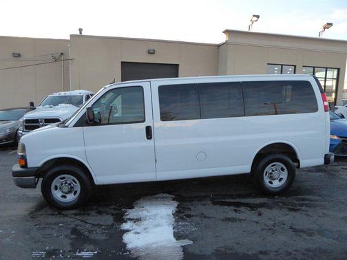 2012 Chevrolet Express 2500 LT