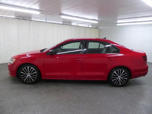 2016 Volkswagen Jetta 1.8T Sport