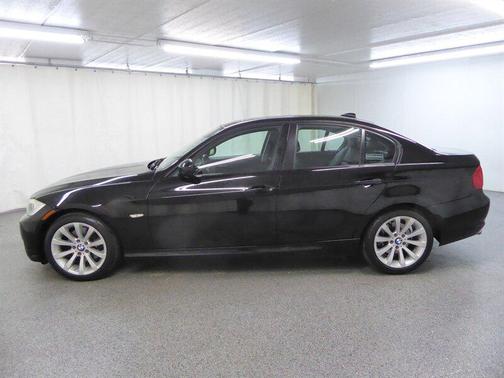 2011 BMW 328 328i
