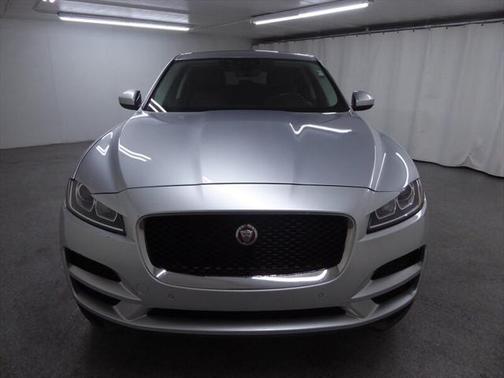 2019 Jaguar F-PACE 25t