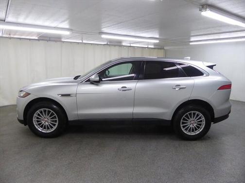 2019 Jaguar F-PACE 25t