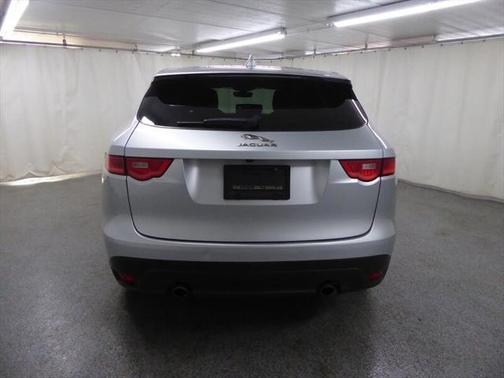 2019 Jaguar F-PACE 25t