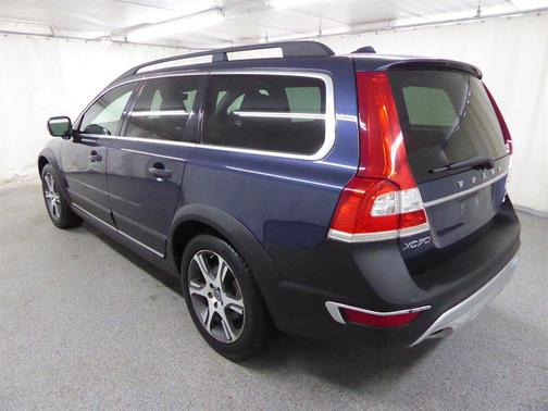 2015 Volvo XC70 T6