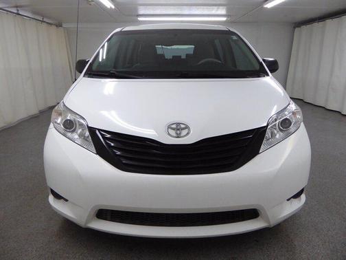 2013 Toyota Sienna SE