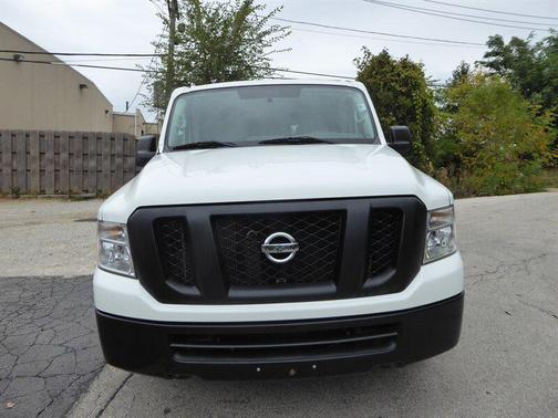 2017 Nissan NV Passenger NV3500 HD S V6