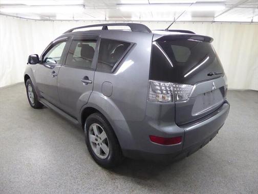 2009 Mitsubishi Outlander ES