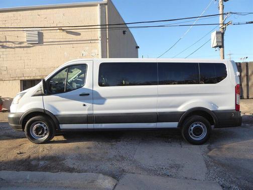 2016 Ford Transit-350 XL