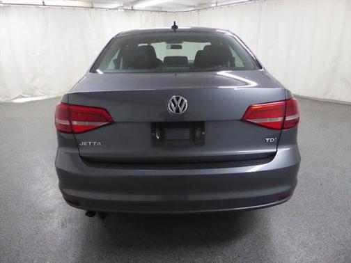 2015 Volkswagen Jetta 2.0L TDI S