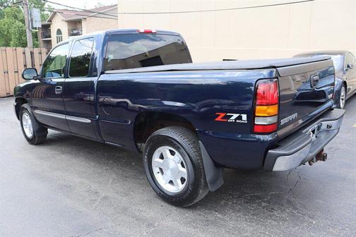 Deep Blue Metallic 2005 GMC Sierra 1500 SLE Extended Cab