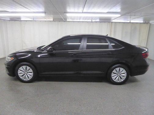 Black Uni 2019 Volkswagen Jetta 1.4T S