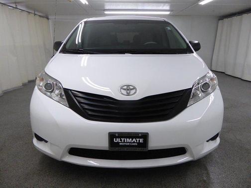 2013 Toyota Sienna SE