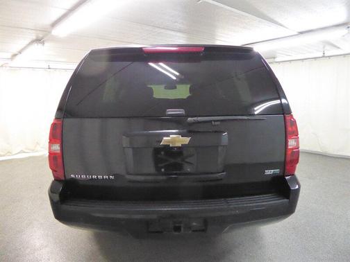 2011 Chevrolet Suburban 1500 LT