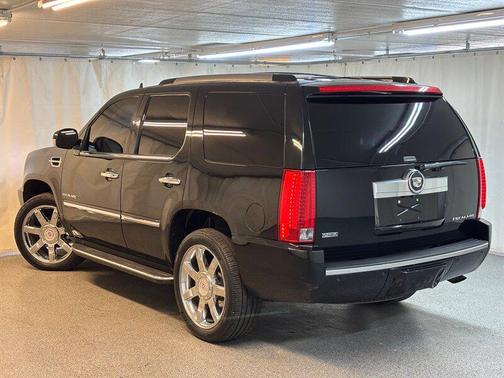 2012 Cadillac Escalade Luxury