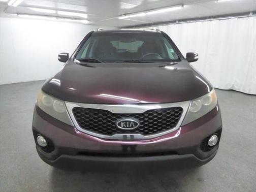 2011 Kia Sorento LX