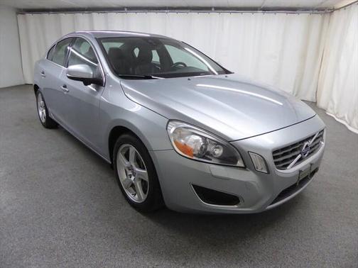 2013 Volvo S60 T5