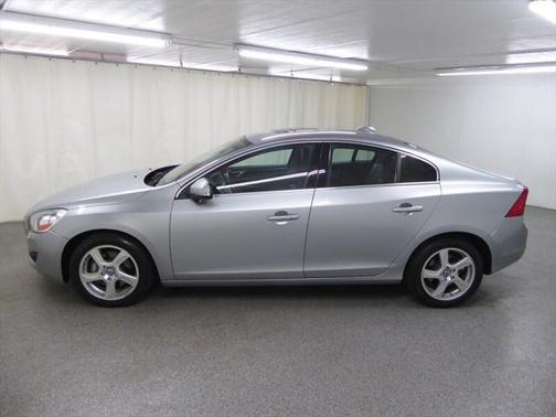 2013 Volvo S60 T5