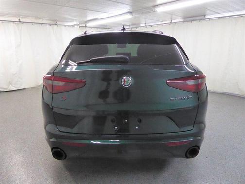 2020 Alfa Romeo Stelvio Ti Sport