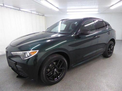 2020 Alfa Romeo Stelvio Ti Sport