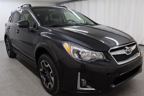 Dark Gray Metallic 2017 Subaru Crosstrek 2.0i Limited